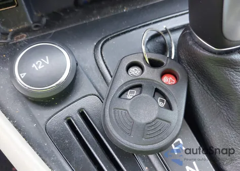 2015 Ford Focus Se from USA, damaged, VIN 1FADP3F21FL356526